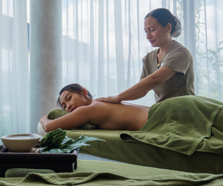 Panpuri Massage : STAY Wellbeing & Lifestyle Resort